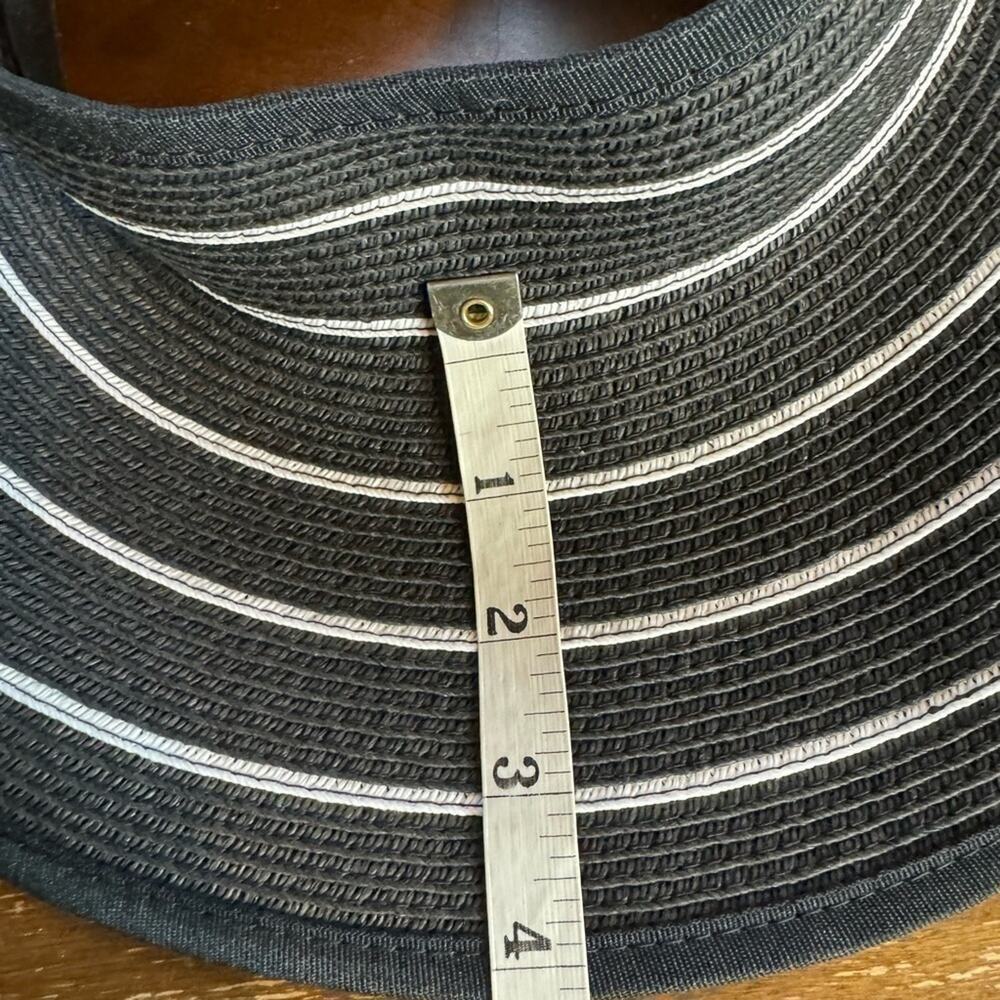 Black & White Stripe Packable Adjustable Visor Women's One Size - Picture 10 of 11